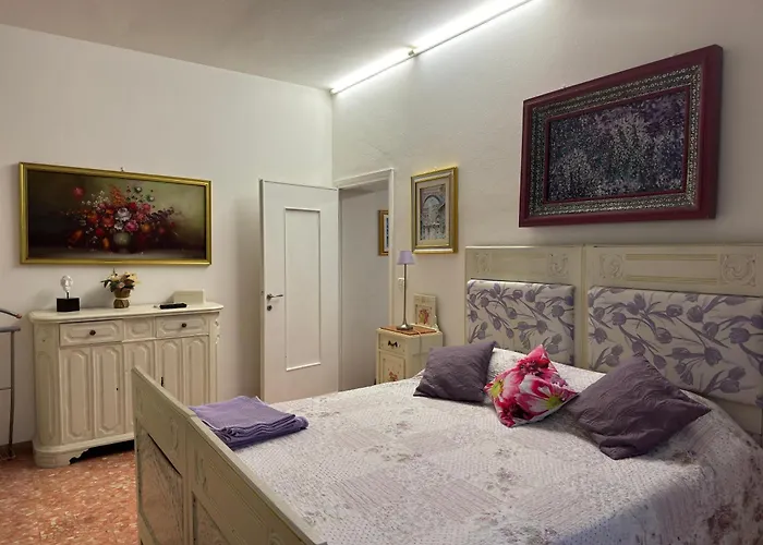 Artisanti - Dania Home